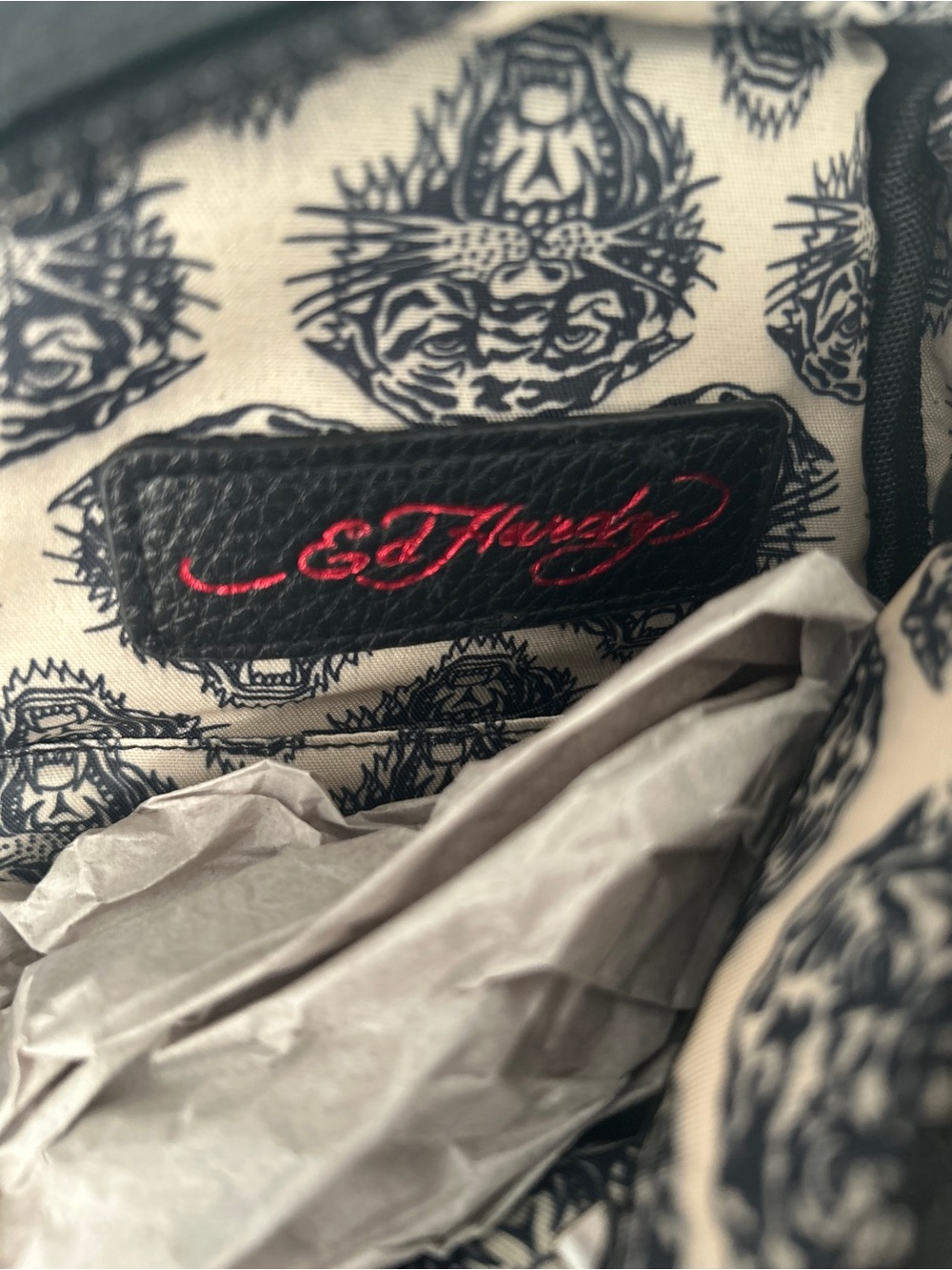 Ed Hardy Black Sling Bag with Multicolor Eagle & Skull Graphic - Picture 5 of 6
